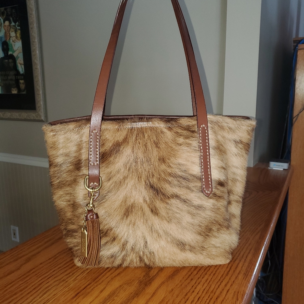 Fount Leather Petite Bellfield Tote